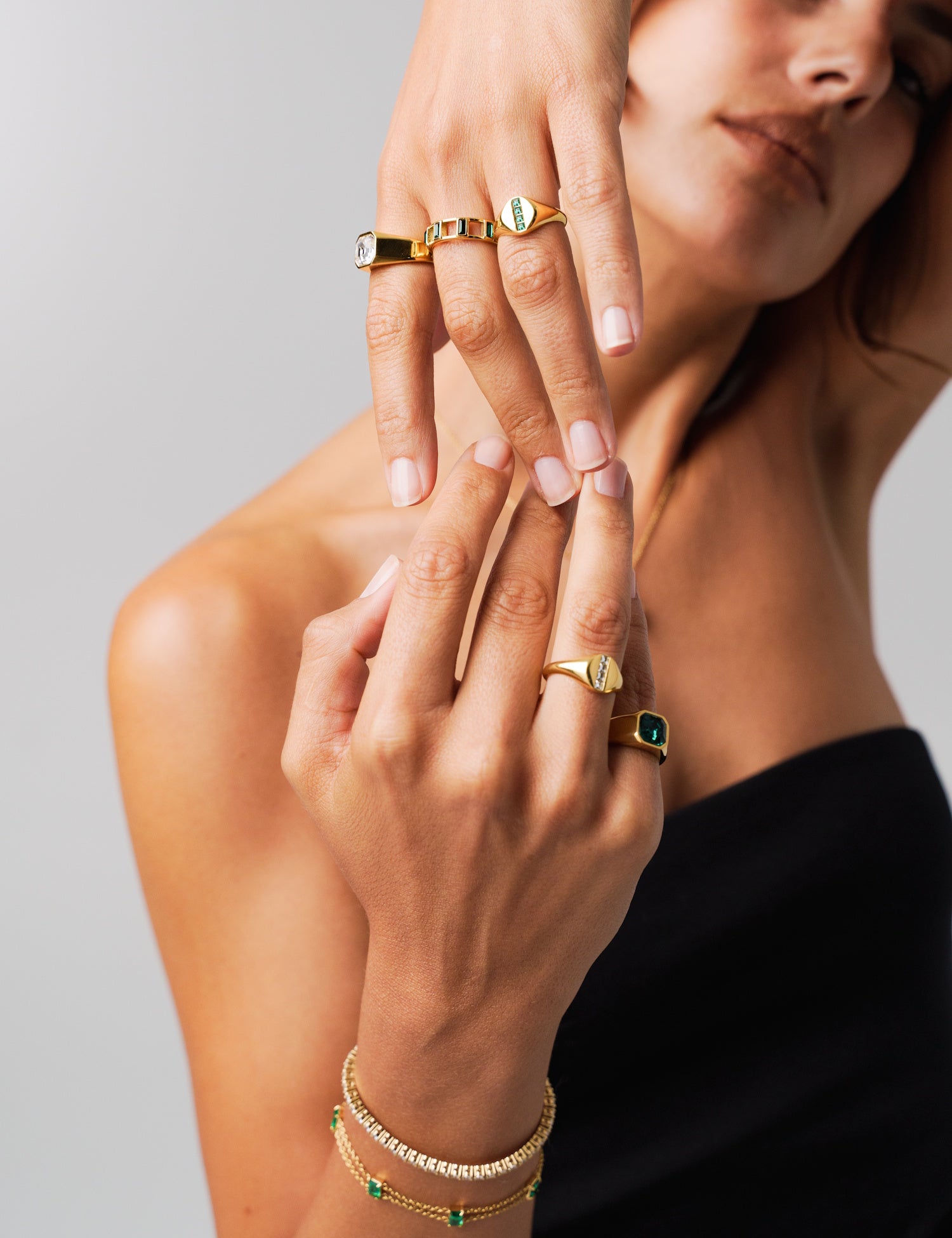 Round Signet Crystal Ring