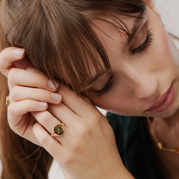 Round Signet Ring