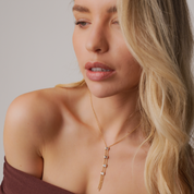 Collar vertical de cristal