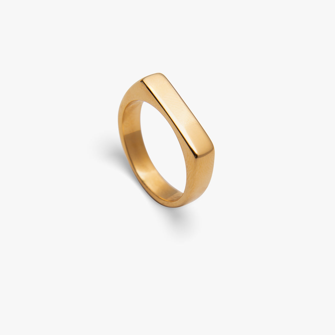 Hera Engravable Ring