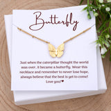 Collar de mariposa y mensaje de tarjeta